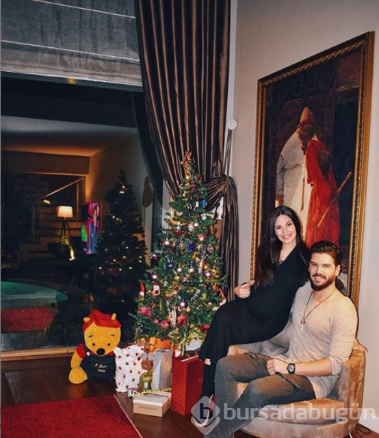 Tolgahan Sayışman ile Almeda Abazi'den yeni poz
