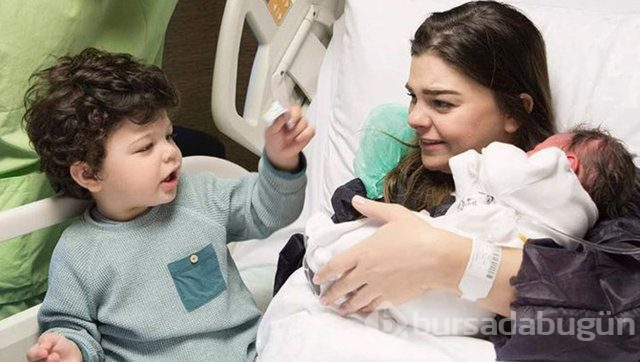 Pelin Karahan: Flört dönemini özlüyoruz
