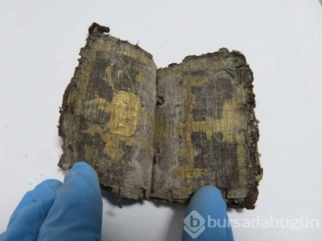 Denizli'de 1500 yıllık 2 kitap bulundu