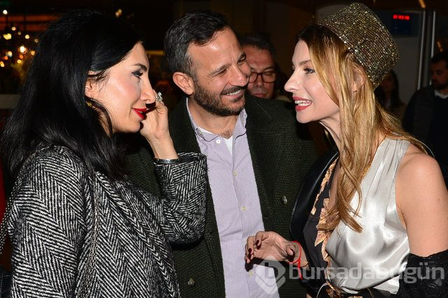  Nesrin Cavadzade: Bari bir ruj sürseydim! 