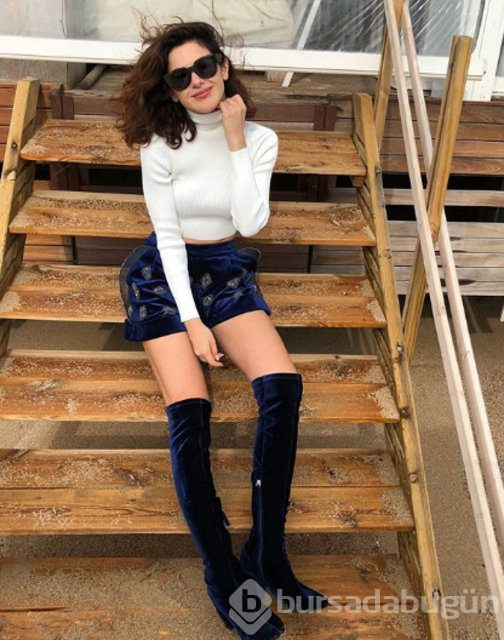  Nesrin Cavadzade: Bari bir ruj sürseydim! 
