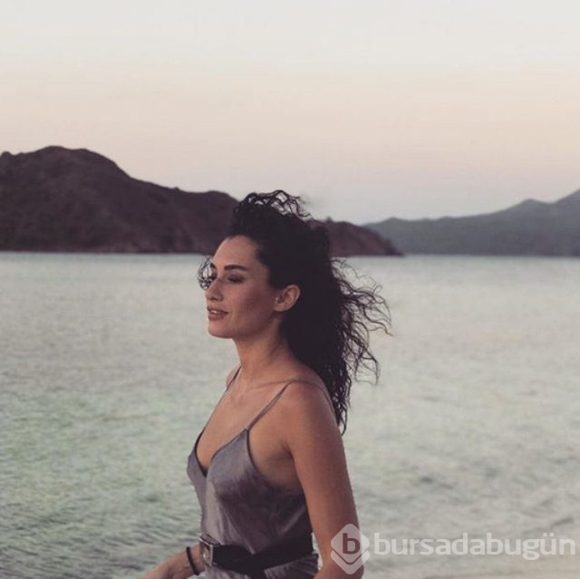 Hande Doğandemir: O sevgi mutlaka gerçektir 