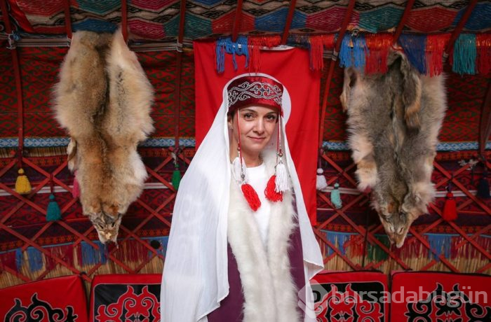  'Diriliş Ertuğrul' Kırgız Türkleri'nin evinde 