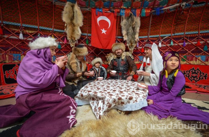  'Diriliş Ertuğrul' Kırgız Türkleri'nin evinde 