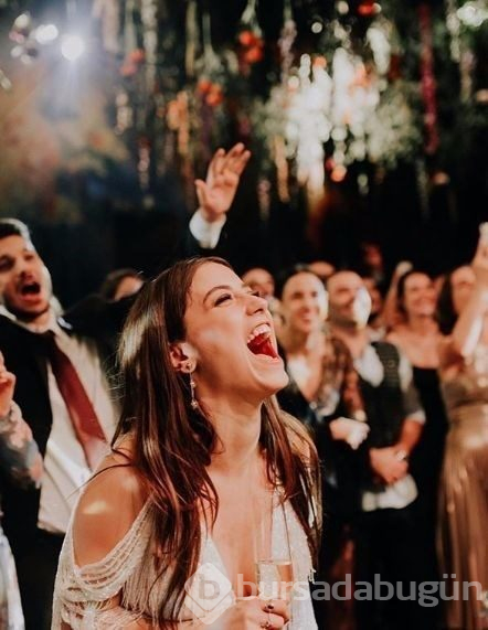  Hazal Kaya hamile mi? 