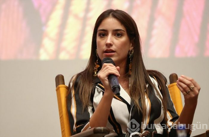  Hazal Kaya hamile mi? 