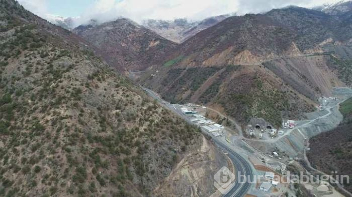 Yeni Zigana Tüneli'nde yüzde 55 seviyesine ulaşıldı, ışık 2020'de görülecek

