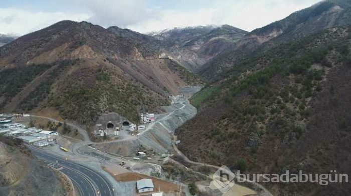 Yeni Zigana Tüneli'nde yüzde 55 seviyesine ulaşıldı, ışık 2020'de görülecek
