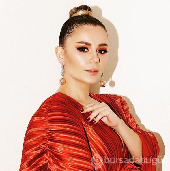  Merve Özbey önce pop sonra türkü söyleyecek 