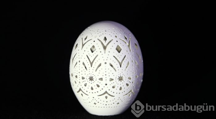  Sanat eserine dönüşen yumurta kabukları 