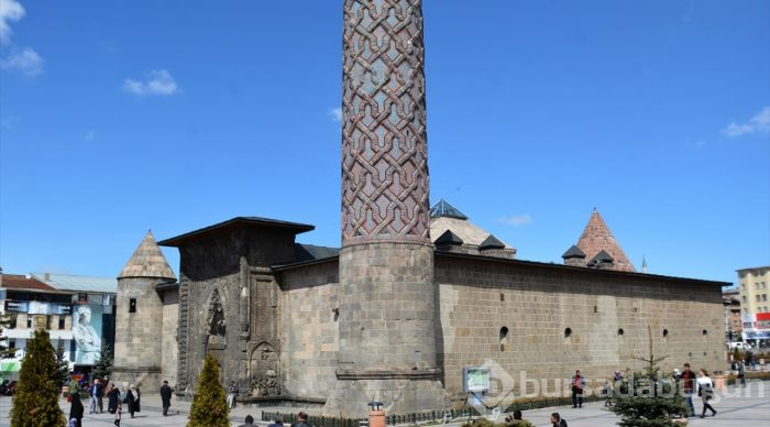  Selçuklu'nun eşsiz eserlerine ziyaretçi akını 