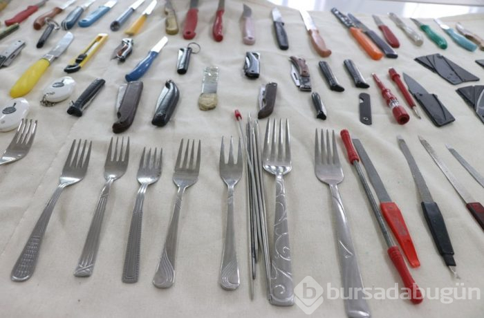  Adliyeye bunlarla girmeye çalıştılar (Bıçak, makas, mermi, çatal, jilet...) 