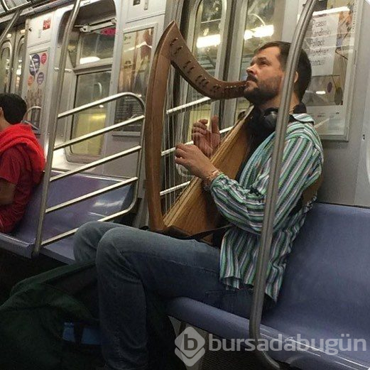  Metroda cansız mankenle kavga (Metroda karşılaşabileceğiniz ilginç insan manzaraları) 