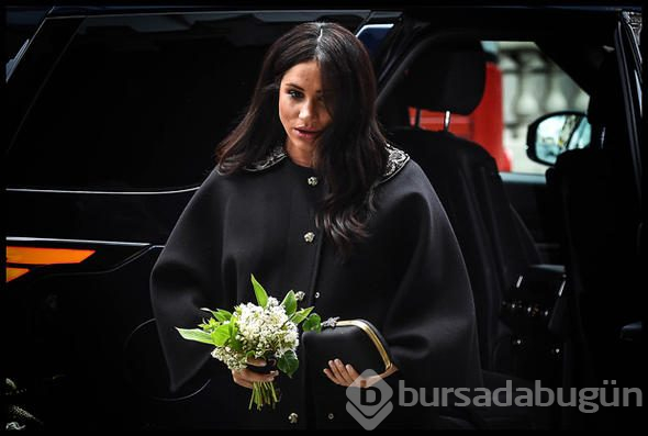 Milyonlar gün sayıyordu: Kraliyet çiftinden bebek şoku!