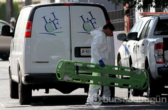 Meksika'da gizli mezarlarda 45 ceset bulundu


