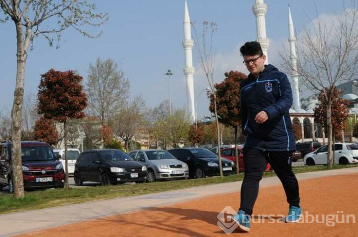 Kemençe çalarak 35 kilo verdi
