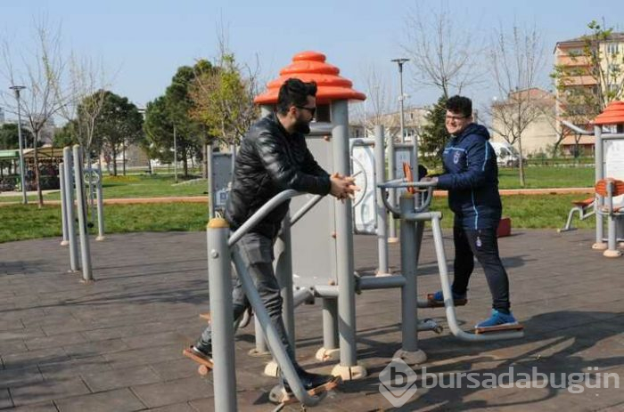 Kemençe çalarak 35 kilo verdi

