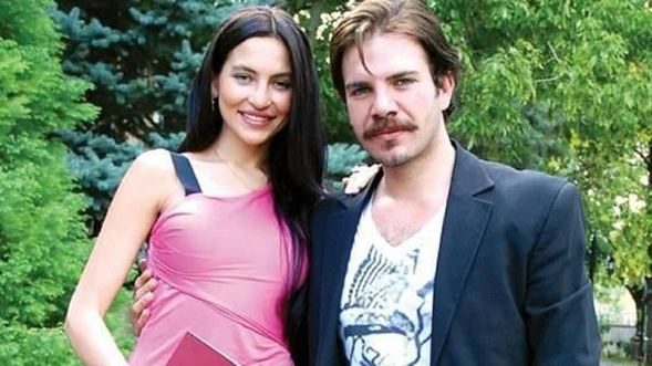Evlendikten sonra düşüşe geçen ünlüler
