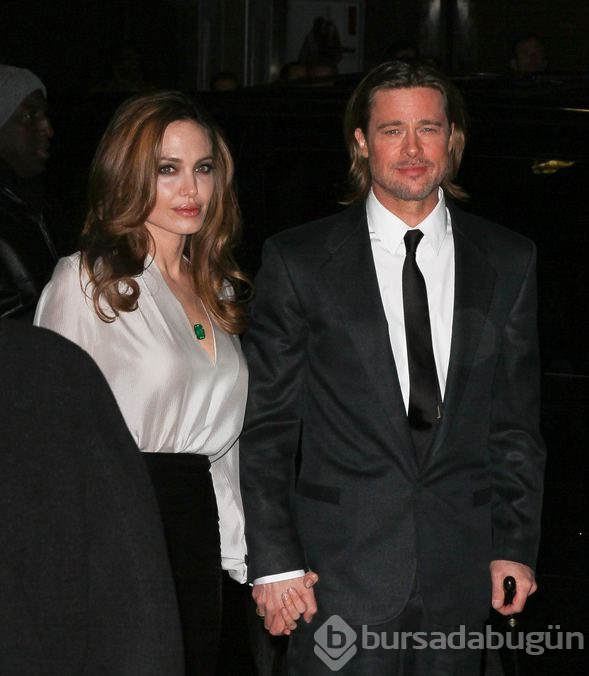 Angelina Jolie'nin dertleşecek bir dostu bile yok
