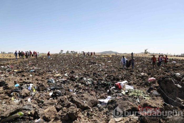 Etiyopya uçağı 925 kilometre hızla yere çakılmış
