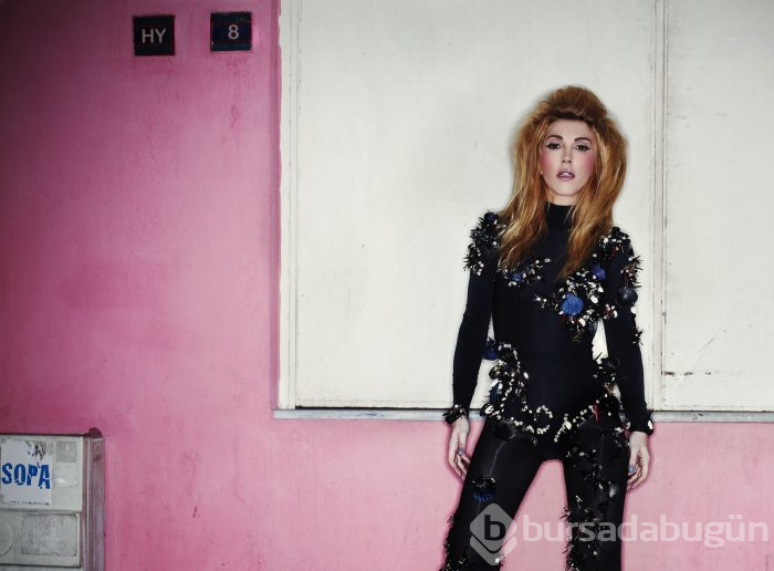  Hande Yener Afrika'da klip çekti 