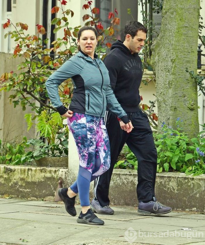 Kelly Brook sabah sporunda
