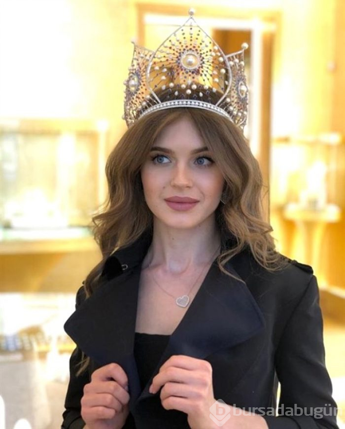 Rusya güzeli büyüledi!