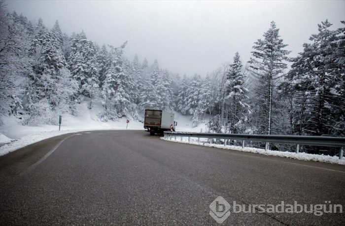 Uludağ'da nisan ayında kar sürprizi