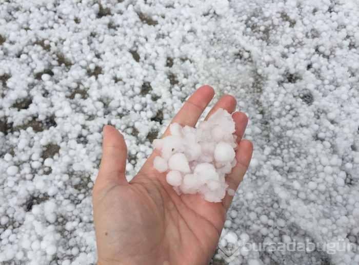 İzmir'de sağanak, dolu ve hortum