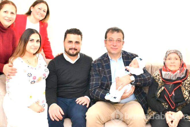 Fotoğraftaki şaşkın bakışlı afacan, şimdilerde Türkiye'nin en önemli isimlerinden biri!