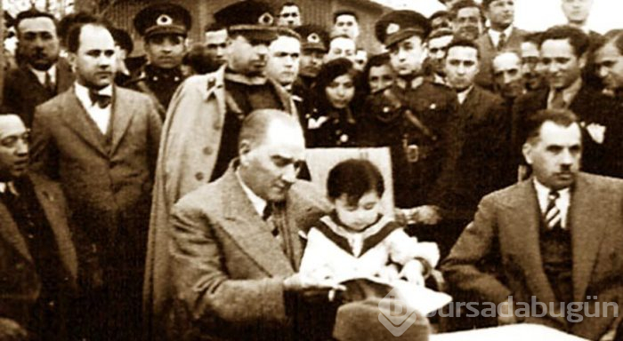 Atatürk'ün hiç görülmemiş fotoğraflarıyla 23 Nisan Çocuk Bayramı
