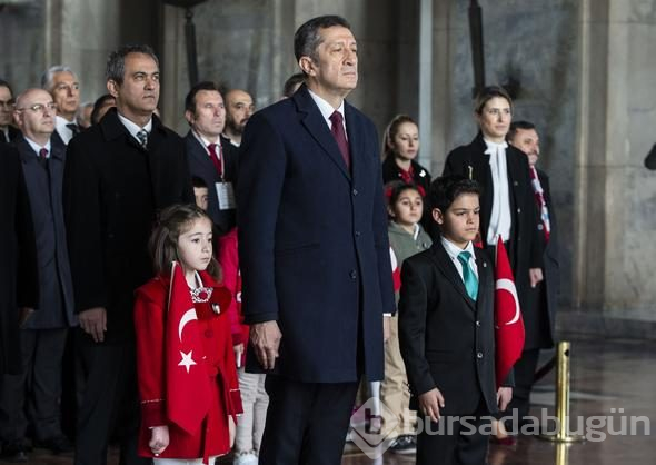 23 Nisan Ulusal Egemenlik ve Çocuk Bayramı törenlerinden renkli görüntüler
