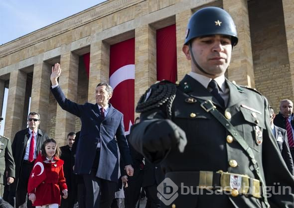 23 Nisan Ulusal Egemenlik ve Çocuk Bayramı törenlerinden renkli görüntüler