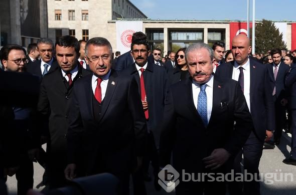 23 Nisan Ulusal Egemenlik ve Çocuk Bayramı törenlerinden renkli görüntüler