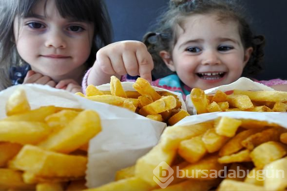 Çocuklarda görülen obezitede ebeveynlere düşen görevler
