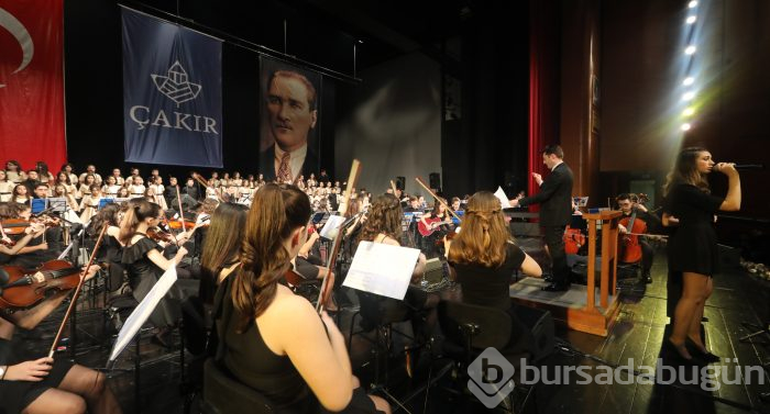 Bursa Çakır Orkestrası'ndan 'su' gibi konser