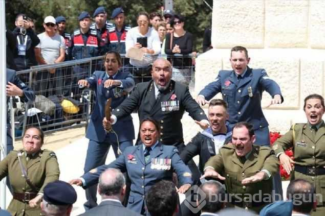 Yeni Zelanda askerleri Çanakkale'de haka dansı yaptı

