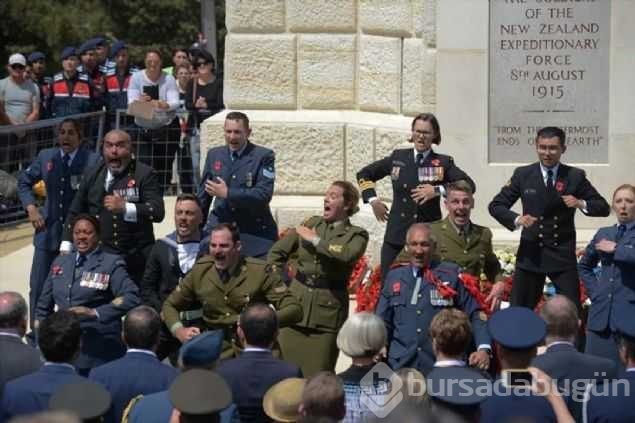 Yeni Zelanda askerleri Çanakkale'de haka dansı yaptı

