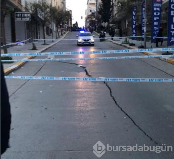  Esenyurt'ta 25 bina tahliye edildi 