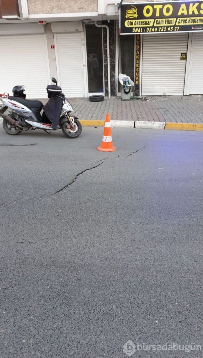  Esenyurt'ta 25 bina tahliye edildi 