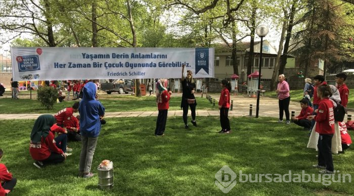 Çocuklar unutulmaya yüz tutmuş oyunlarla eğlendi
