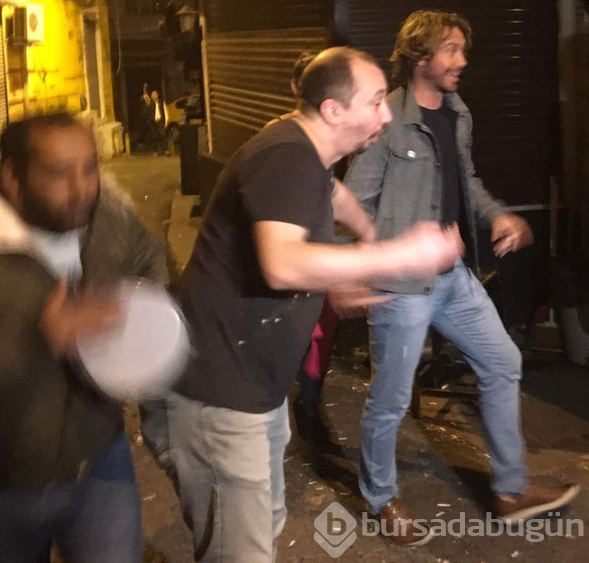  Diego Lugano sokak çalgıcılarına 200 euro verdi 