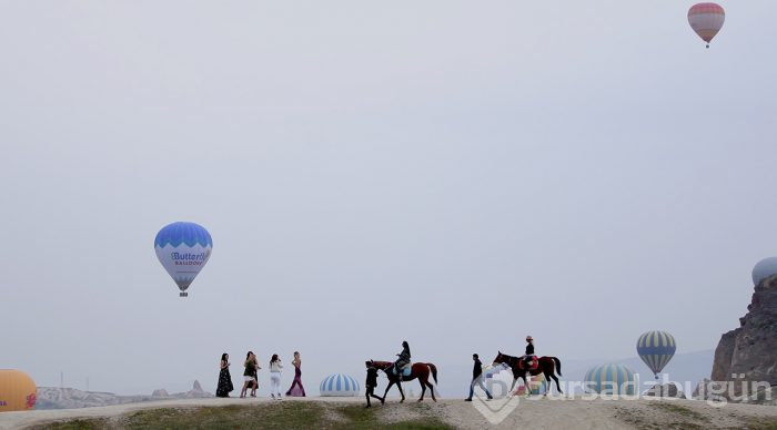 Balonlar, Kapadokya'ya masalsı bir güzellik katıyor
