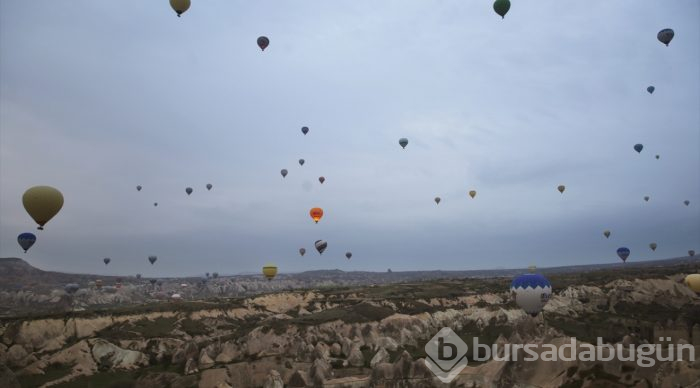 Balonlar, Kapadokya'ya masalsı bir güzellik katıyor
