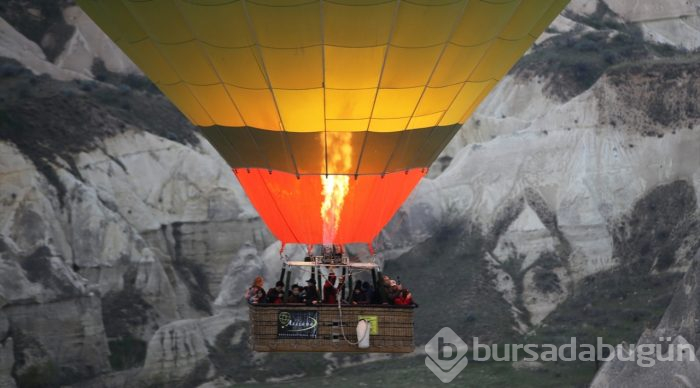 Balonlar, Kapadokya'ya masalsı bir güzellik katıyor
