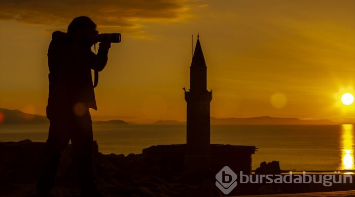 Van Kalesi'nde gün batımı
