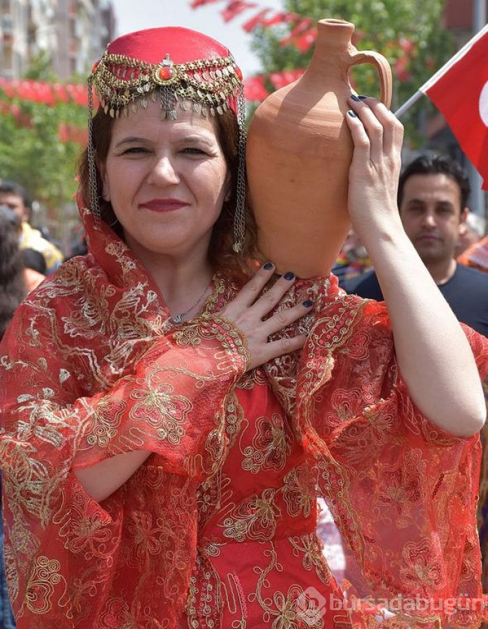  6 ton mesir macunu saçıldı 