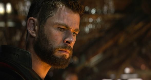  Sinema girişinde bağırarak Avengers: Endgame'in sonunu söyleyen adamı dövdüler 