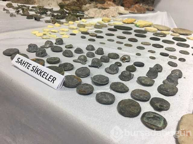 Tarihi eserlerin sahtesini yapıp satmışlar!
