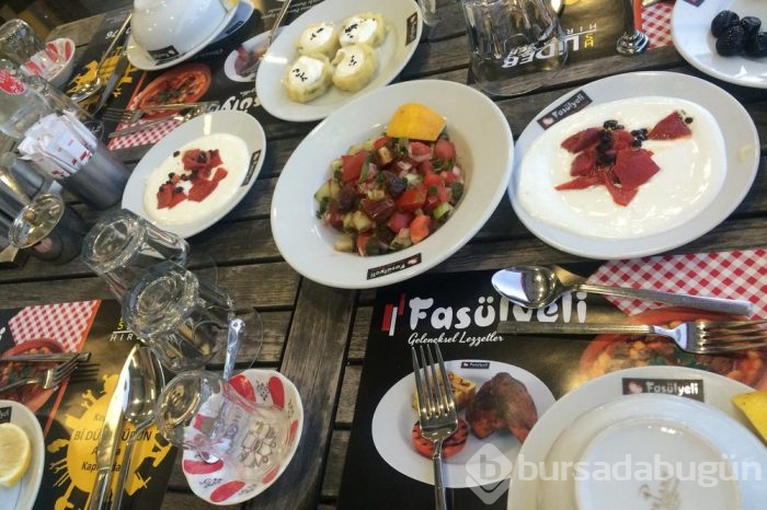 Bursalı meşhur Fasülyeli kabına sığmıyor